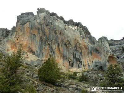 La Fuentona y el Sabinar de Calatañazor; fotos de senderismo;viajes senderismo agosto